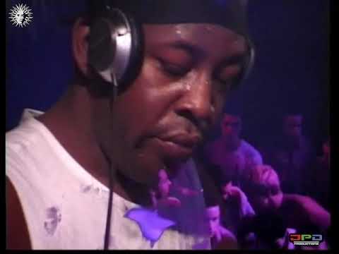 Jumpin Jack Frost w/ MC's Darrison & Moose - Live @ Planet V: Carnival Special - 27.08.00