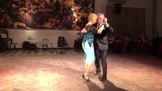 Video thumbnail for Silvia y Alfredo Alonso en Salón Canning  1 de  Mayo 2018