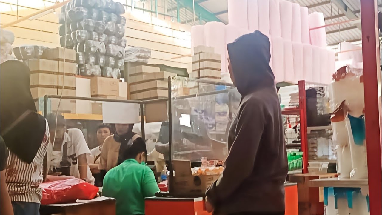 Suasana Toko Plastik Tunggal Jaya | Toko Grosir Plastik Murah di Malang  #grosirmalang
