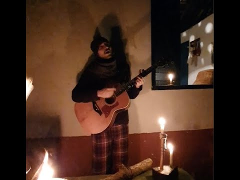 Bernardo Bauer - Creatures of the Night (Moons)