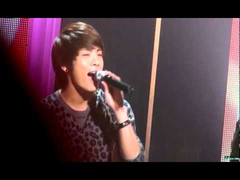 [fancam] 101029 SHINee jonghyun - hello @ MB
