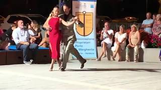 Simone Pradissitto y Ludovica Antonietti  Interpretano: Desde El Alma