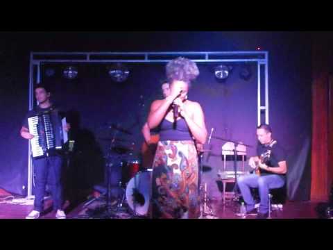 CAROL PEREIRA NA AQUARIUS DANCETERIA