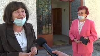 С тържествен водосвет почетоха Света Петка Българска в храмовете в хасковско