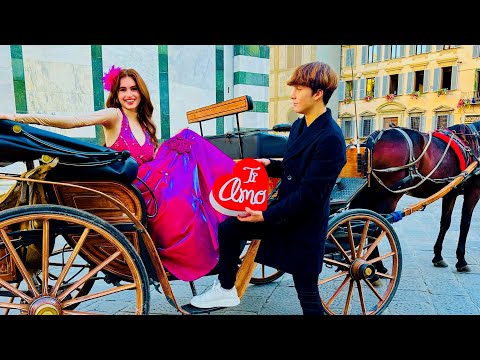 IL MIO AMICO DICE SEMPRE DI "SI" IN CARROZZA !!! - by Charlotte M.