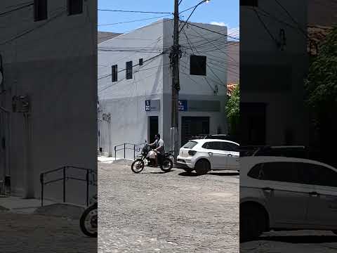 lindo céu azul nesta manhã de sábado -Uibaí -ba