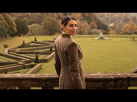 HOLIDAY COTTAGE TOUR & WINTER BOOT HAUL | Lydia Elise Millen