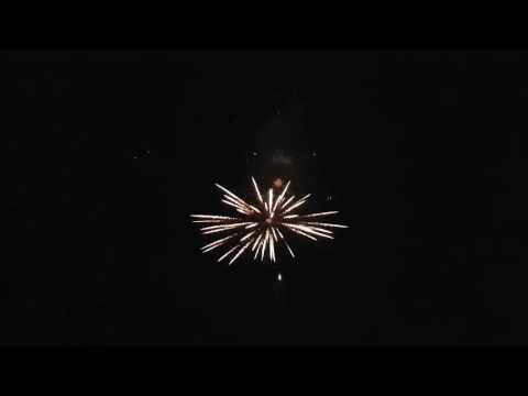 Fajerwerki Warszawa Tropic TB309 Bateria 100 strzałów kaliber 30mm TB 309