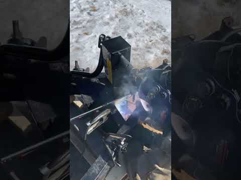 Welding On a Trailer Jack
