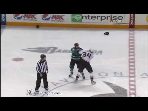 Aaron Voros vs Jamal Mayers & Kyle Chipchura vs Scott Nichol Oct 30, 2010 - Anaheim feed