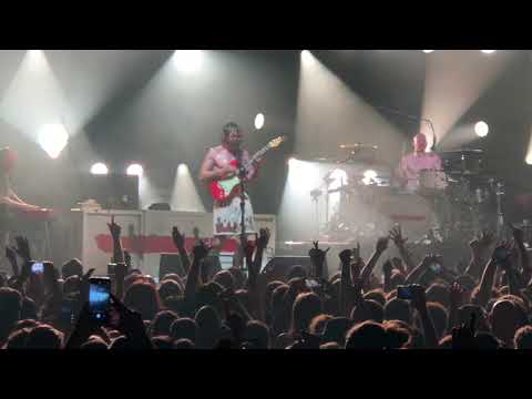 Biffy Clyro - Bubbles @ Barcelona