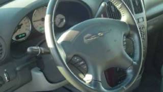 preview picture of video '2004 Chrysler Town & Country Bloomington IL'