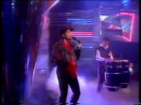 Bomb the Bass Feat Maureen - Say A Little Prayer TOTP [Original broadcast] HQ