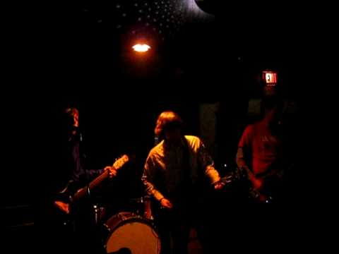 SLIDER PINES - BACK OF A CAR - THE CAVERN