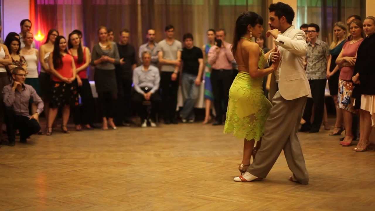 Rodrigo Fonti & Celeste Medina bailan "Soledad" en "El Calor", Moscow, Russia.