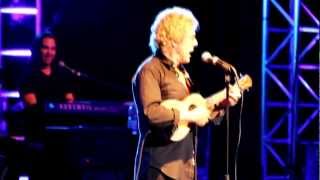 Blue Red And Grey - Roger Daltrey - Tommy Tour 2012 - Roger forgets the words