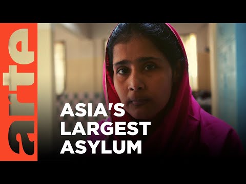 *RE-UPLOAD* Pakistan: Karachi's Forgotten 'Mad Women' | ARTE.tv Documentary