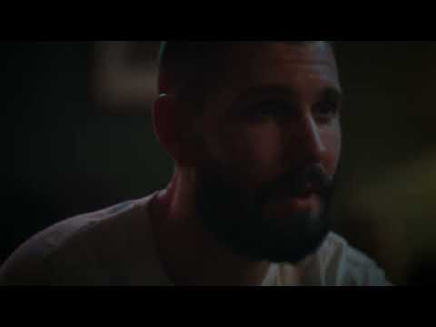 In the Dark 4x09 / Kiss Scenes — Murphy and Max (Perry Mattfeld and Casey Deidrick)