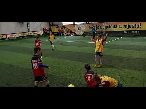 SAŠK NAPRETKOV MALONOGOMETNI BOŽIĆNI TURNIR PRED PIONIRI 2008(UNIS-ŠAMPION 5:1)2019