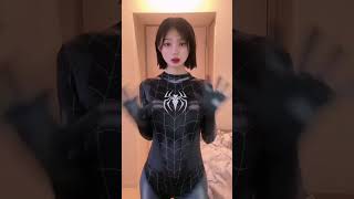 【TikTok】美女の腰振り???