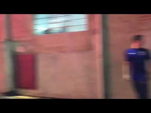 Torcida do Paraná dando festa