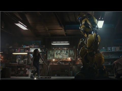 Отрывок из фильма: Бамблби (2018). Первая Встреча Чарли С Бамблби.