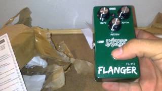 Video thumbnail for Unboxing pedal Flanger Giannini Axcess by DJ ANDRÉ ANATNAS