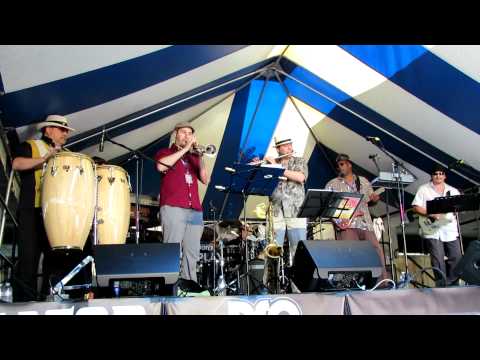 Sabor Jazz performing Fantasy @ 2012 Sacramento Mu