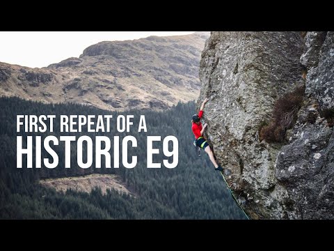 Dangerous 8a+ trad climbing - The Fugue (E9 6c)