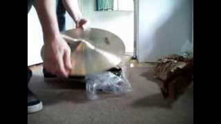 Video thumbnail for Unboxing Zildjian 16" K dark thin by Chris f