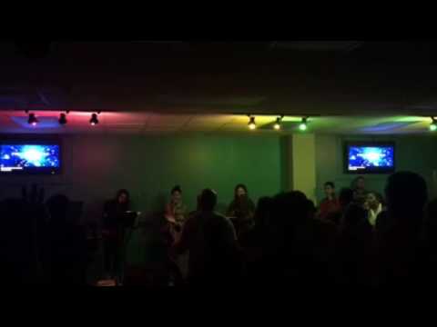 HAY UN CANTO EN MI ALMA.