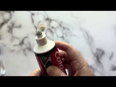 Review of Colgate Max Fresh Charcoal Toothpaste