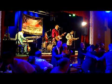 Cagey Strings 2014 im Waldheim: Take Good Care Of My Baby und Caledonia