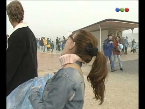 Pifiadas, Flor Y Marley, En Las Cataratas - Por El Mundo