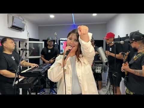 KAREN BRITOS - SESSION #2 ENGANCHADOS