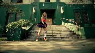 Collete carr /bitch like me /full song /