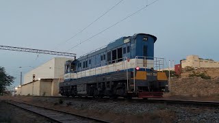 Маневровый тепловоз ЧМЭ3Т-7024 следует резервом