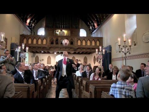 The Wedding Ringer (Clip 'Football')