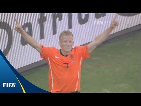 Watch this goal — opens on YouTube