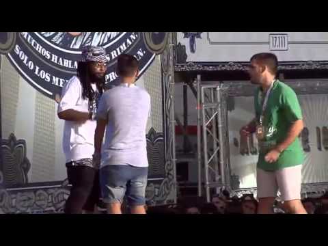 Blon vs Errece - Final Nacional - Cuartos - Redbull Batallas De Los Gallos 2015