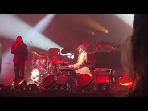 Szebényi Dániel Vitáris Iván - Genetikusan Táplalt Hazugságok - Várkert bazár 29/11/2025