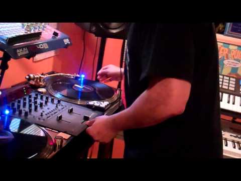 Dj D-Lux from Spin Wax Cutting up old school Part 2