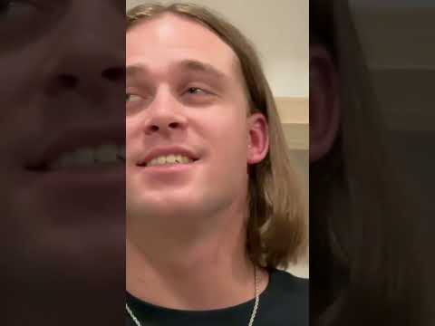 UČÍM CIZINCE ČESKÝ SPROSTÝ SLOVÍČKA 🤣 ft. Eddie Fresco & Gizmo #interview #funny #rude #milionovey