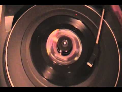 The Rivingtons - Papa-Oom-Mow-Mow (original 45 rpm)