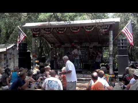 Luckenbach June 16, 2013 - Thomas Michael Riley