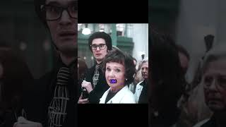 Eu nasci com o cabelo branco e preto... #filmes