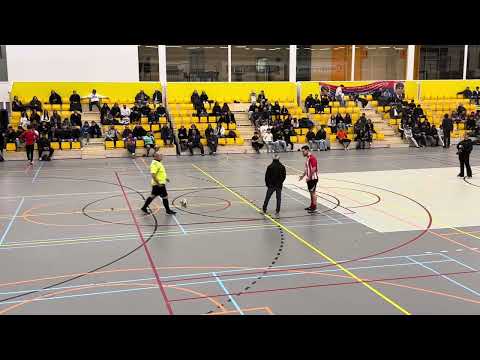 Penalties halve finale FC van - FC cascade 