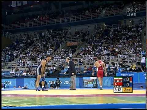 Hashemzadeh, Masoud (IRI) vs Oezal, Mehmet (TUR)