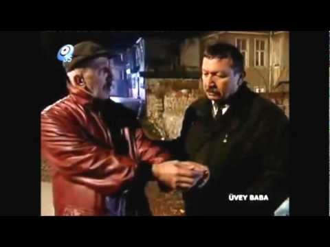 Üvey Baba - Halil, komisere kafa tutuyor