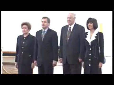 [RAW Footage] Poland visit Russia 1996 Anthems
